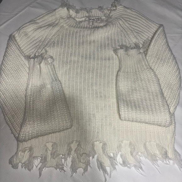 Cozy Cream Knit Sweater - Picture 1 of 3